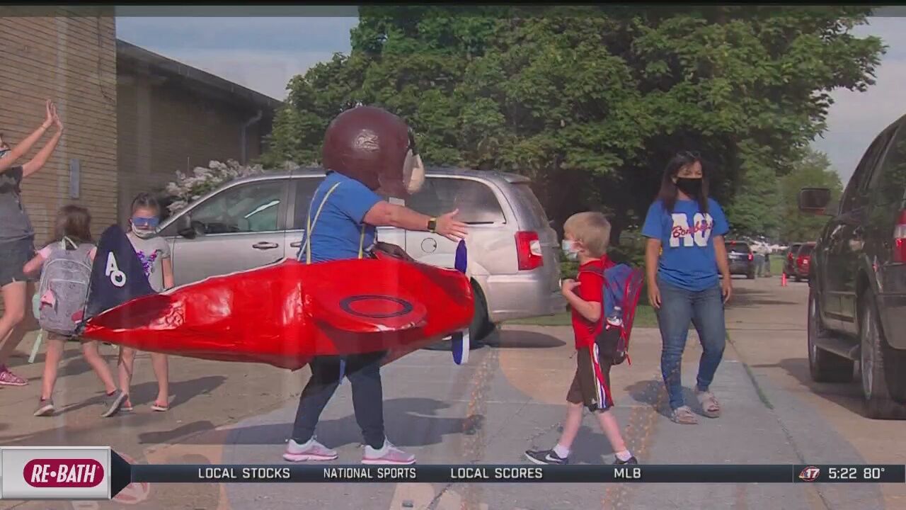 Local teacher brings smiles to faces with Friday costumes